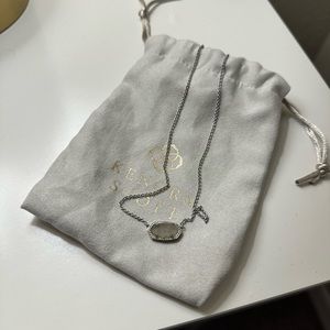 Kendra Scott necklace